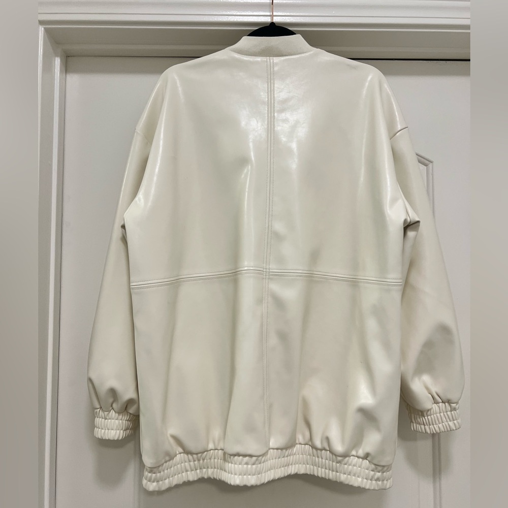 Anthropologie Maeve Oversized Patent Leather Bomber Jacket - Picture 7 of 16